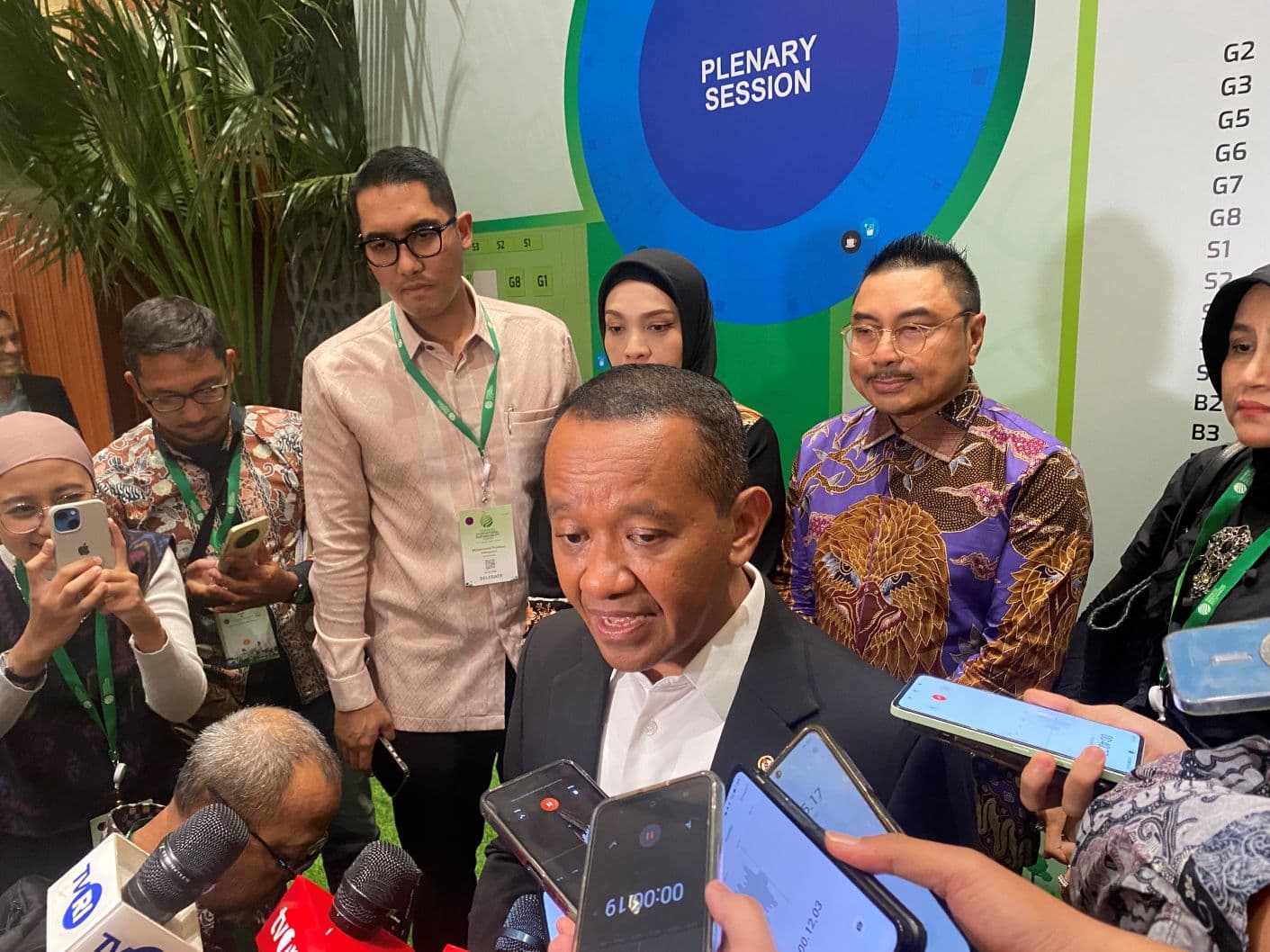 Data Pertumbuhan Ekonomi Diragukan, Bahlil: Masak Lebih Percaya Medsos Daripada BPS?