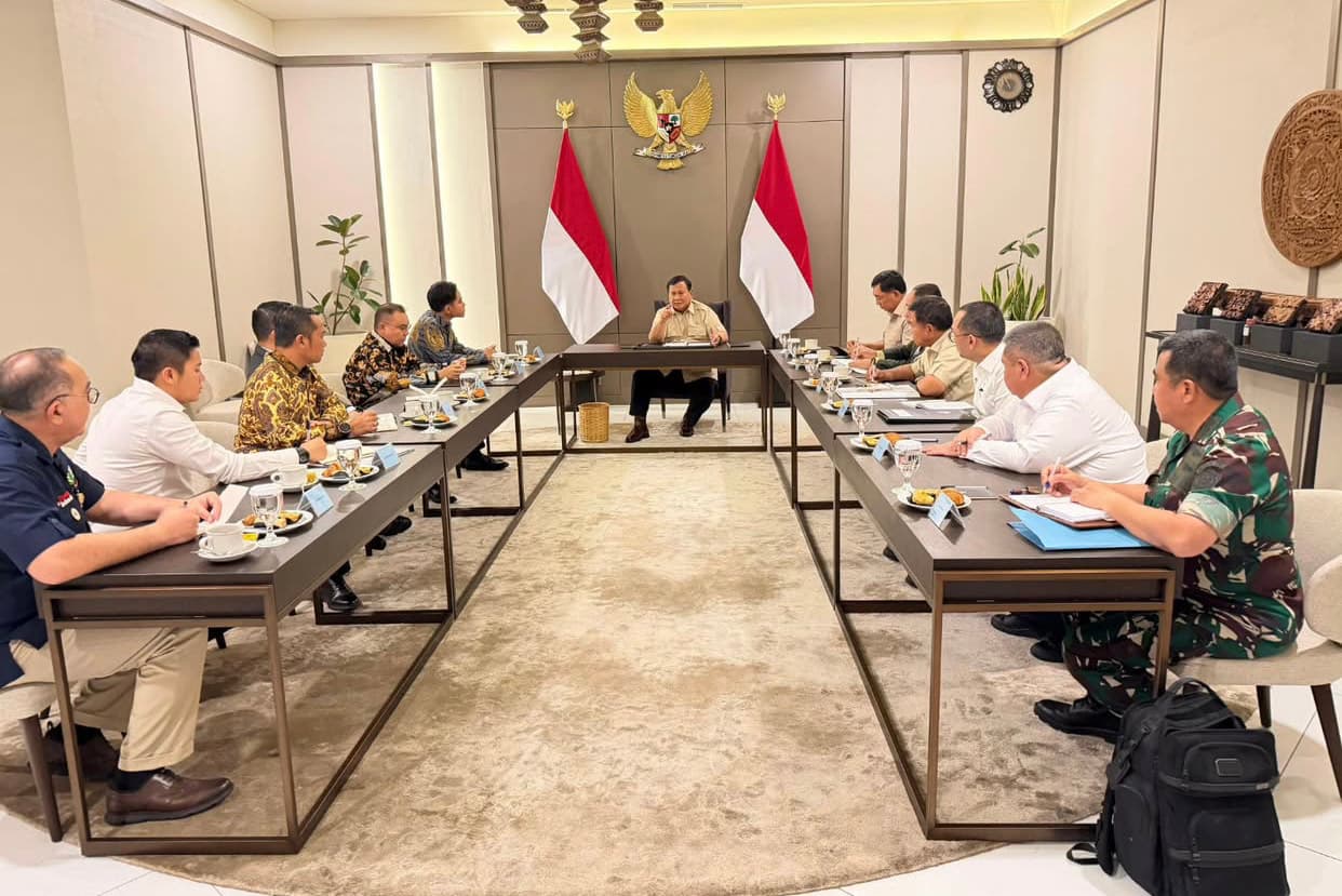 Prabowo Tunda Penerbangan ke Australia untuk Rapat Khusus, Minta Penyerapan Anggaran Daerah Dioptimalkan