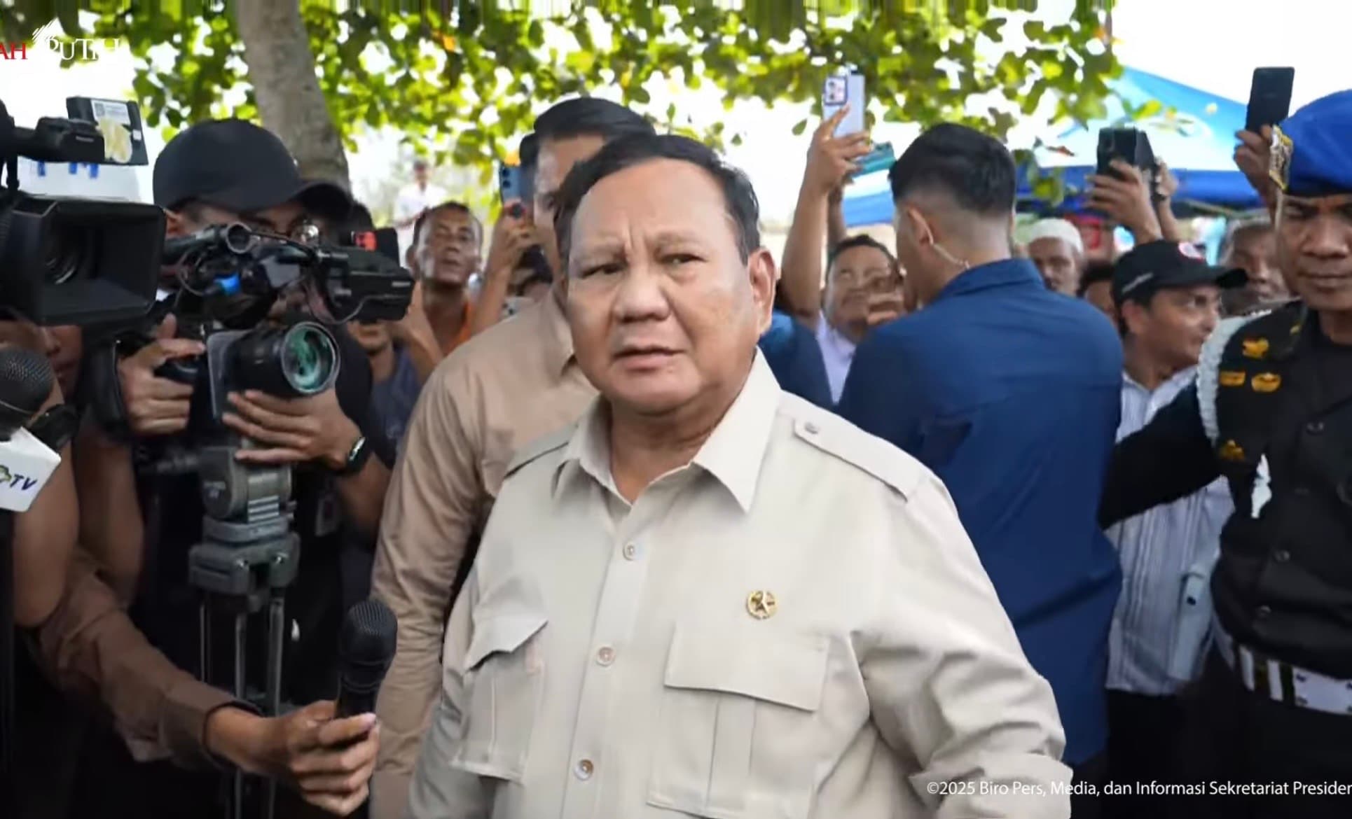 Prabowo Akan Rehabilitasi Sawah dan Hapus Utang KUR Petani Korban Bencana