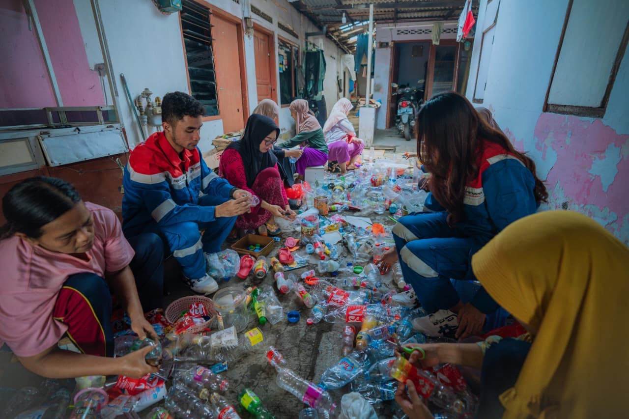Sistem Pengelolaan Sampah Terintegrasi CSR PGN Kedungturi Mampu Kelola 4,9 Ton Sampah Anorganik