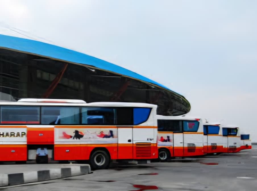 H-3 Natal, Arus Mudik di Terminal Kampung Rambutan Melonjak