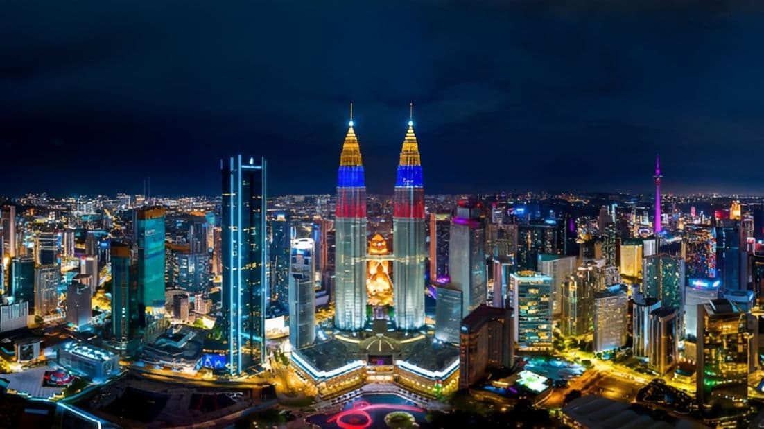 Ekonomi Malaysia Tumbuh 4,9% di 2025 Meski Tertekan Tarif AS
