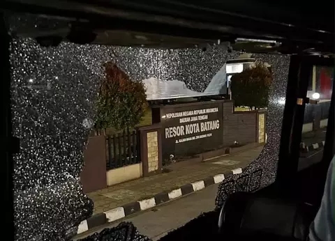 Bus Diserang Hingga Koper Dijarah, Ini Kronologi Insiden yang Menimpa Rombongan Persib U-18