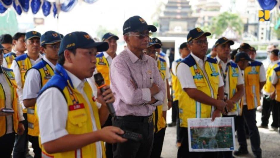 Kementerian PU Targetkan Perbaikan Jalan Nasional Jawa Timur Rampung H-10 Lebaran 2026