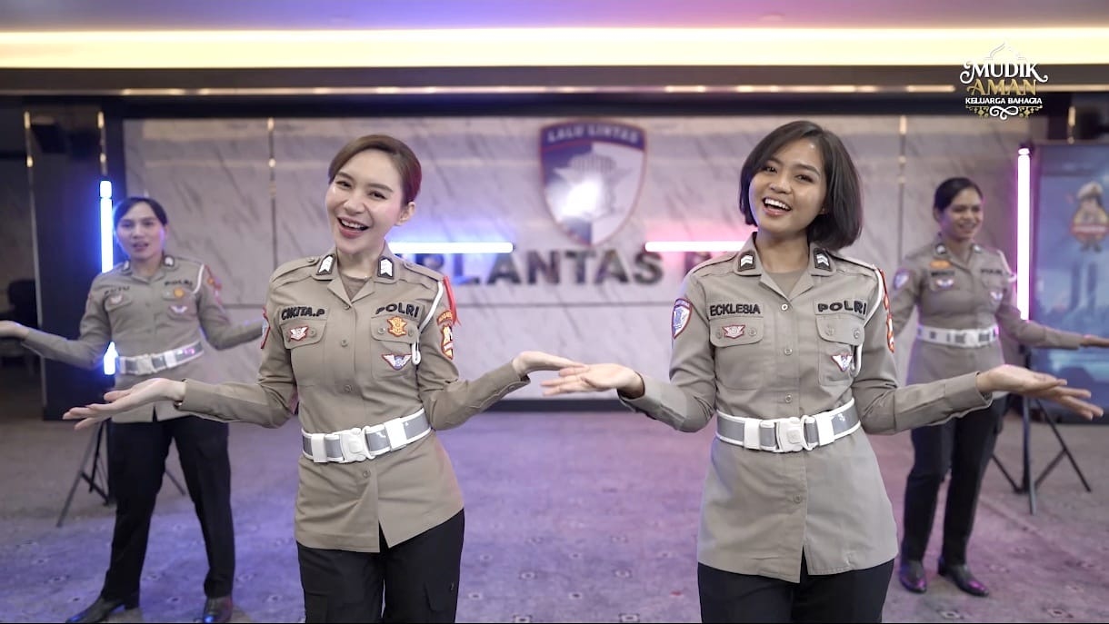 Lagu “Mudik Tertib Ojo Kesusu” dari Kakorlantas Tuai Apresiasi, Pemudik Diingatkan Utamakan Keselamatan