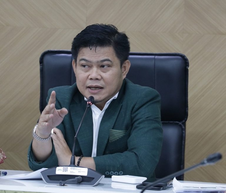 Evakuasi WNI dari Iran Harus Lewat Jalur yang Tepat agar Aman dari Serangan