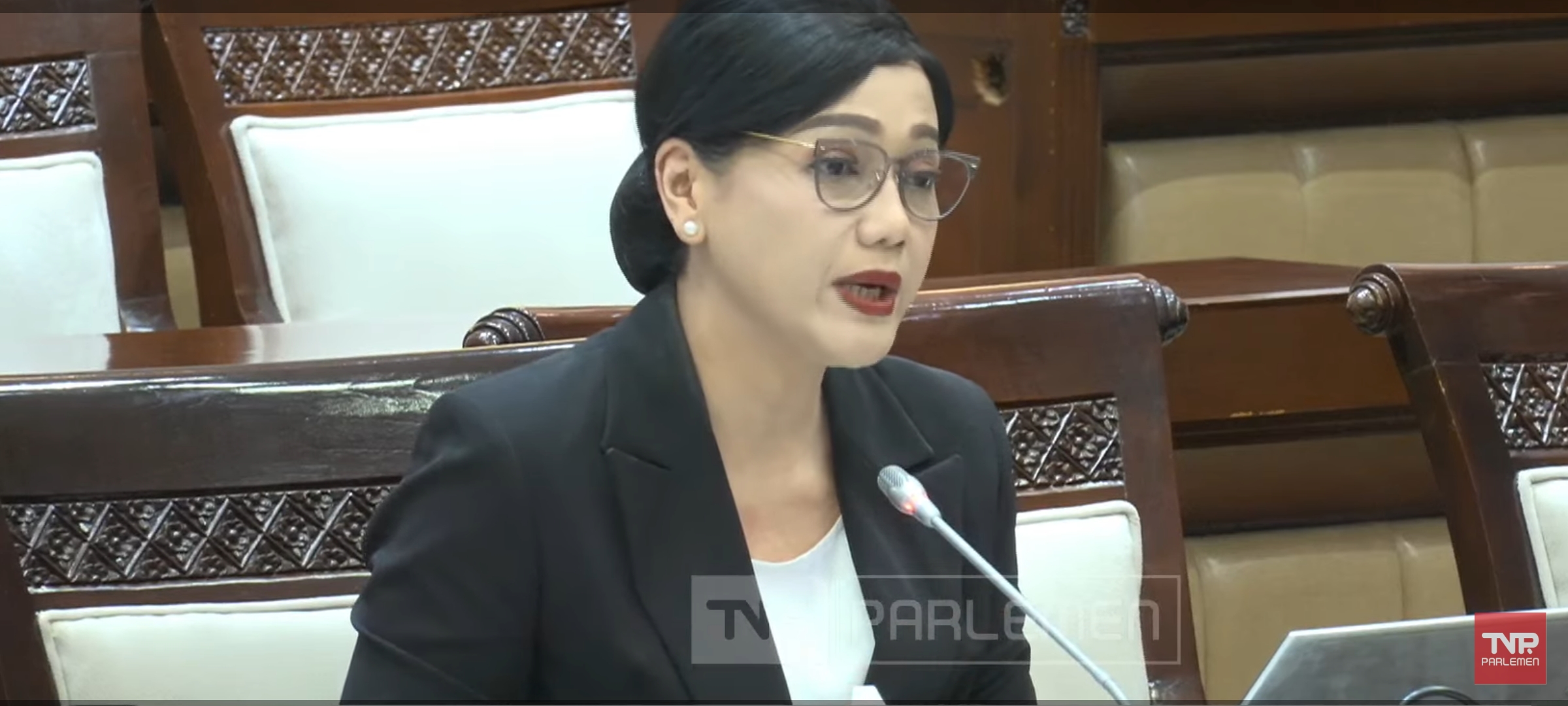 Ini Langkah OJK Jaga Kepercayaan Pasar di Tengah Revisi Outlook Surat Utang RI