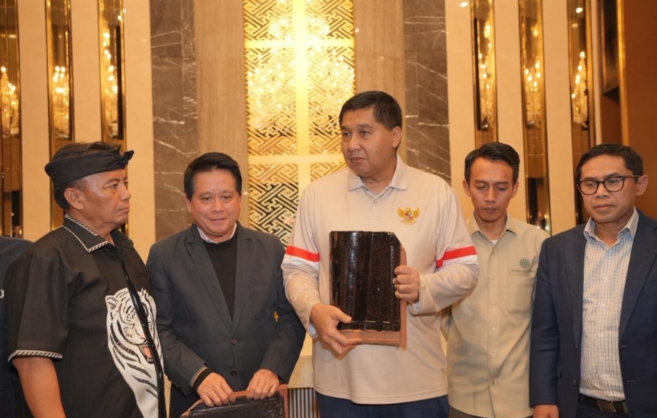 KUR BRI Tingkatkan Omzet, Pengusaha Genteng di Majalengka Banjir Pesanan
