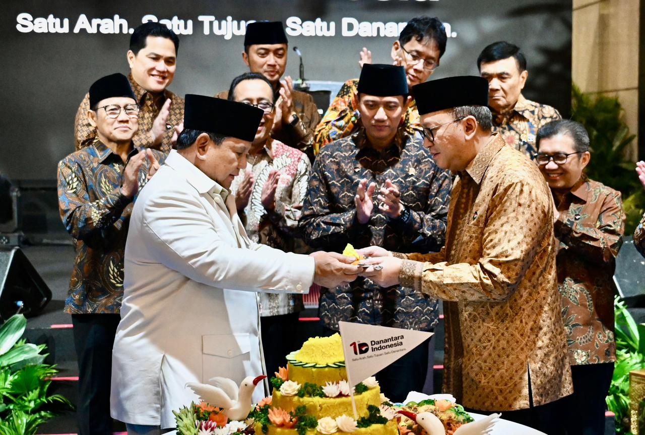 Satu Tahun Danantara Bangun Fondasi untuk Masa Depan Generasi Indonesia, Bank Mandiri Perkuat Pemerataan Pendidikan Nasional