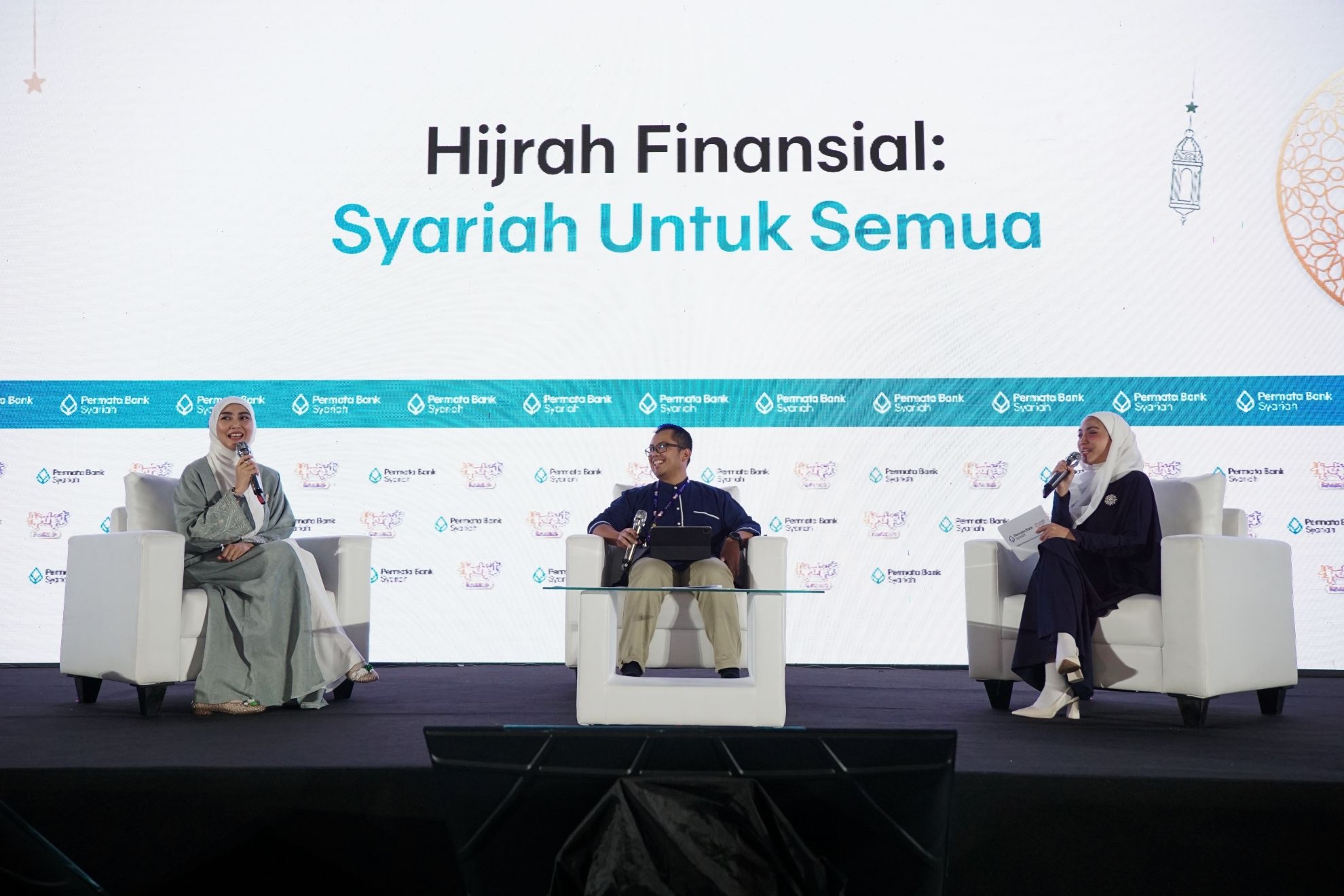 Aset Keuangan Syariah Melonjak ke Rp10.257 Triliun Setara 30,3 Persen Keuangan Nasional