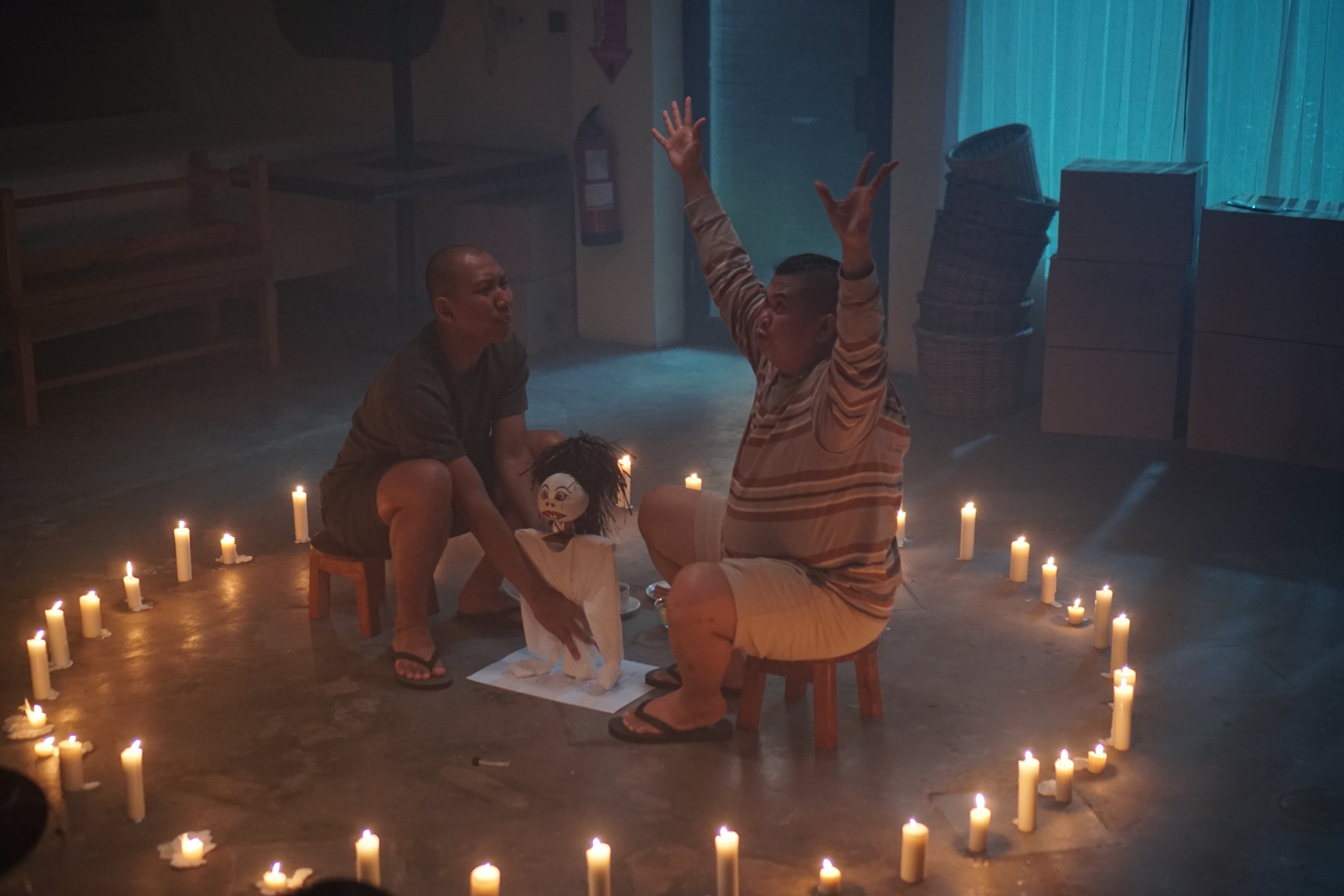 Oki Rengga & Lolox Siap Kocok Perut Sekaligus Nyali dalam "Tiba-Tiba Setan" Tayang 16 April 
