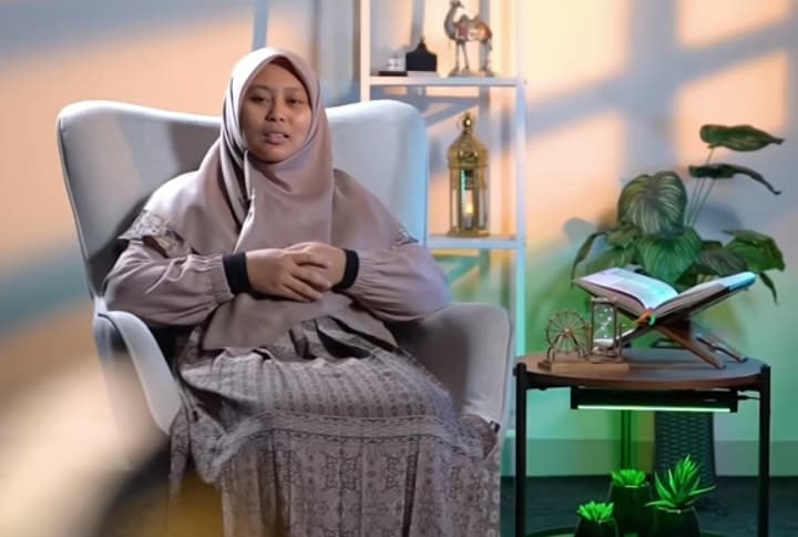 Kultum Ramadhan Akurat.co, Ustazah Lukita Fahriana: Perempuan Masa Kini Harus Jaga Akhlak di Tengah Tantangan Zaman