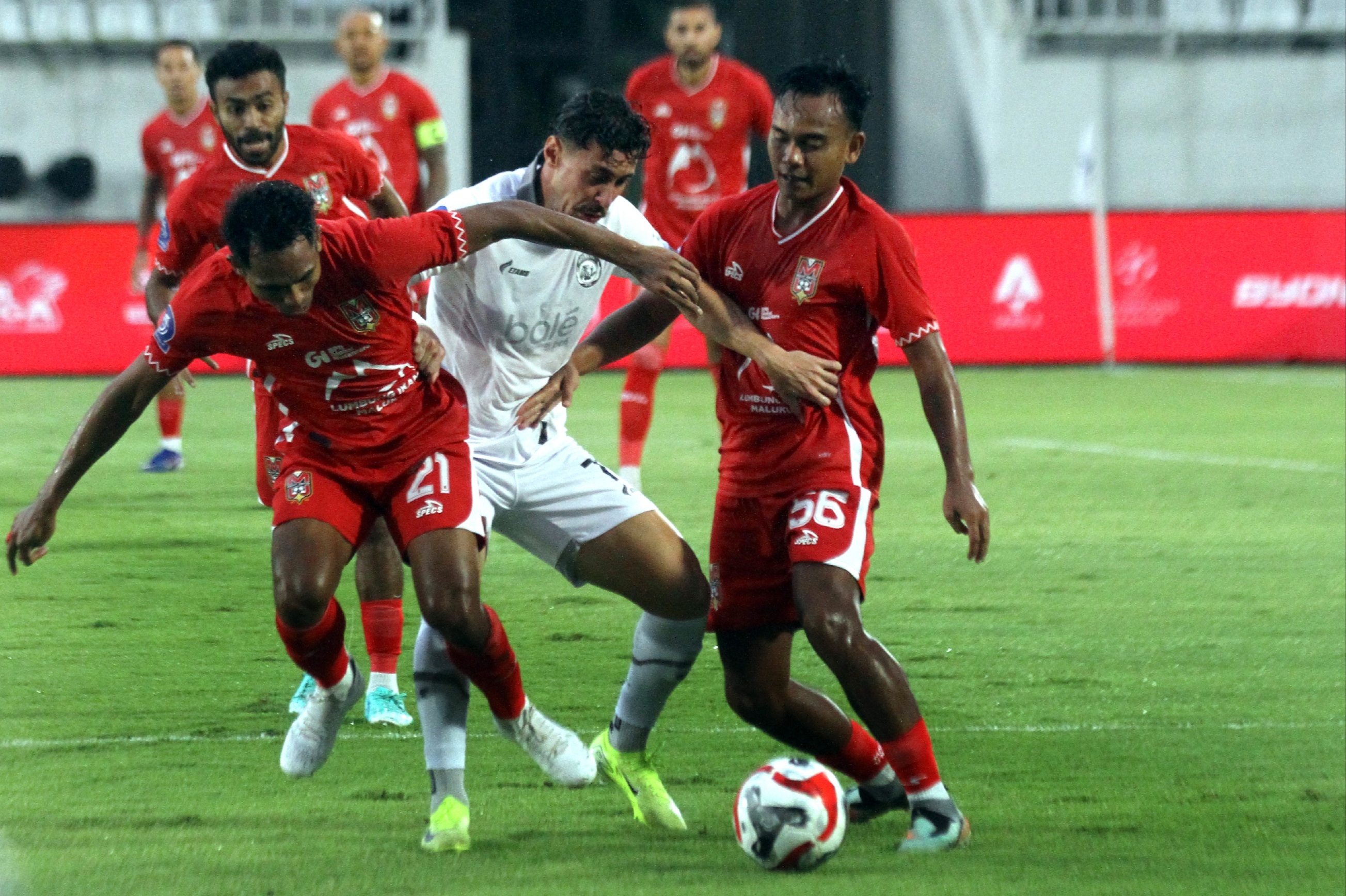 Imbang di Kandang Arema, Hendri Susilo Akui Malut United Belum Dalam Peforma Terbaik