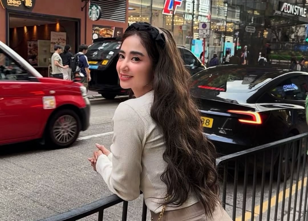 Meski di Ambang Cerai, Nurul Kamaria Tetap Rendah Hati Minta Maaf ke Dewi Perssik Atas Nama Angga Wijaya
