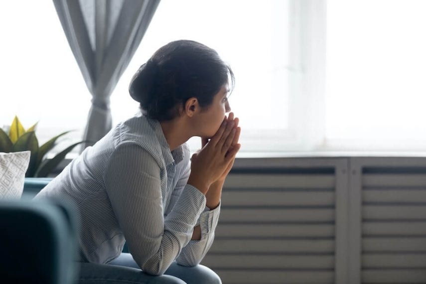 Cara Mengendalikan Pikiran Negatif saat Stres agar Tetap Tenang dan Fokus