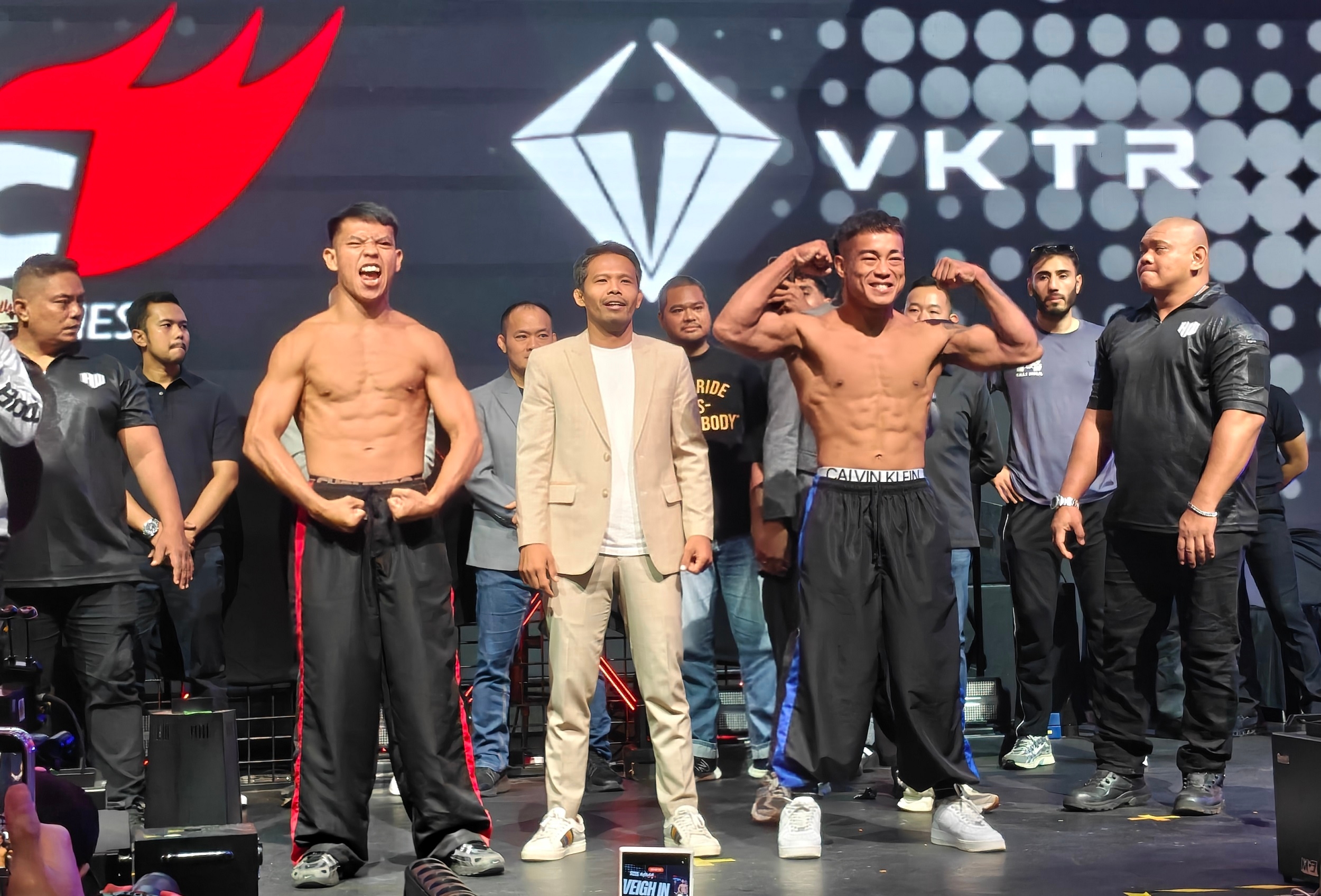 Raja vs Raja! Ronald Siahaan Ladeni Tantangan Windri Patilima di One Pride MMA FN 89
