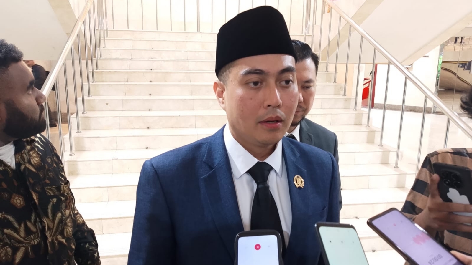 NasDem Tertarik Beli Hak Penamaan Halte Gondangdia, Minta Aturan Transparan