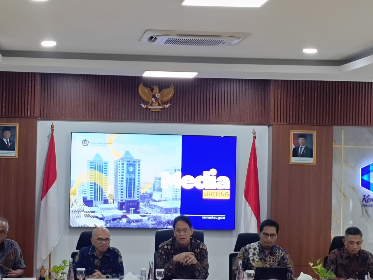 Purbaya Copot Febrio Kacaribu dan Luky Alfirman dari Cluster Kemenkeu, Ini Alasannya
