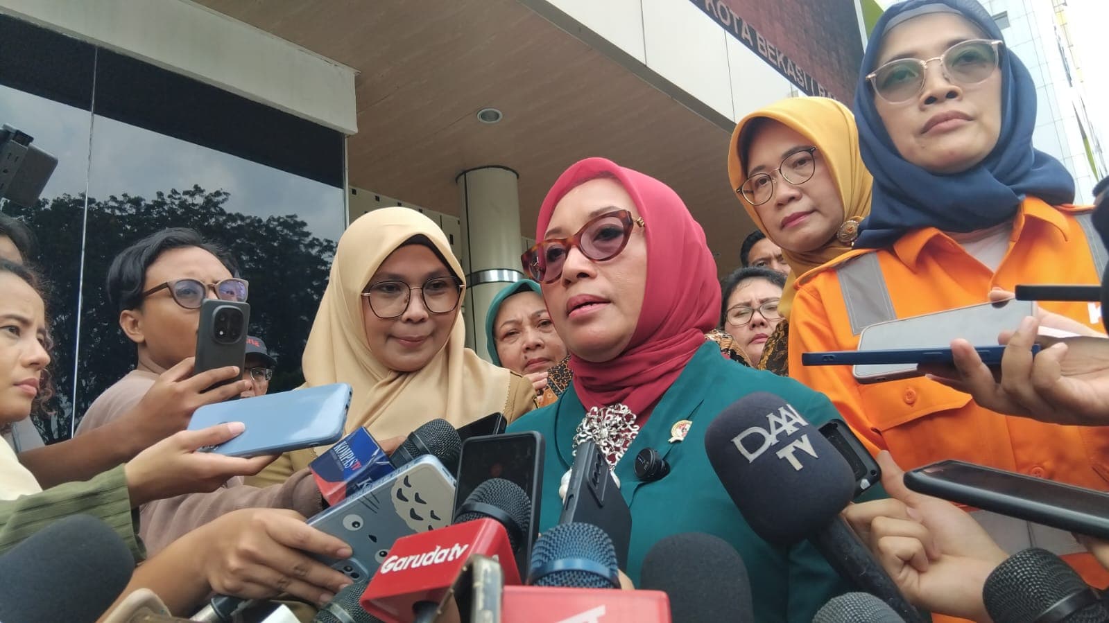 Tabrakan Kereta di Bekasi Timur, Menteri PPPA Usul Gerbong Wanita Ada di Tengah