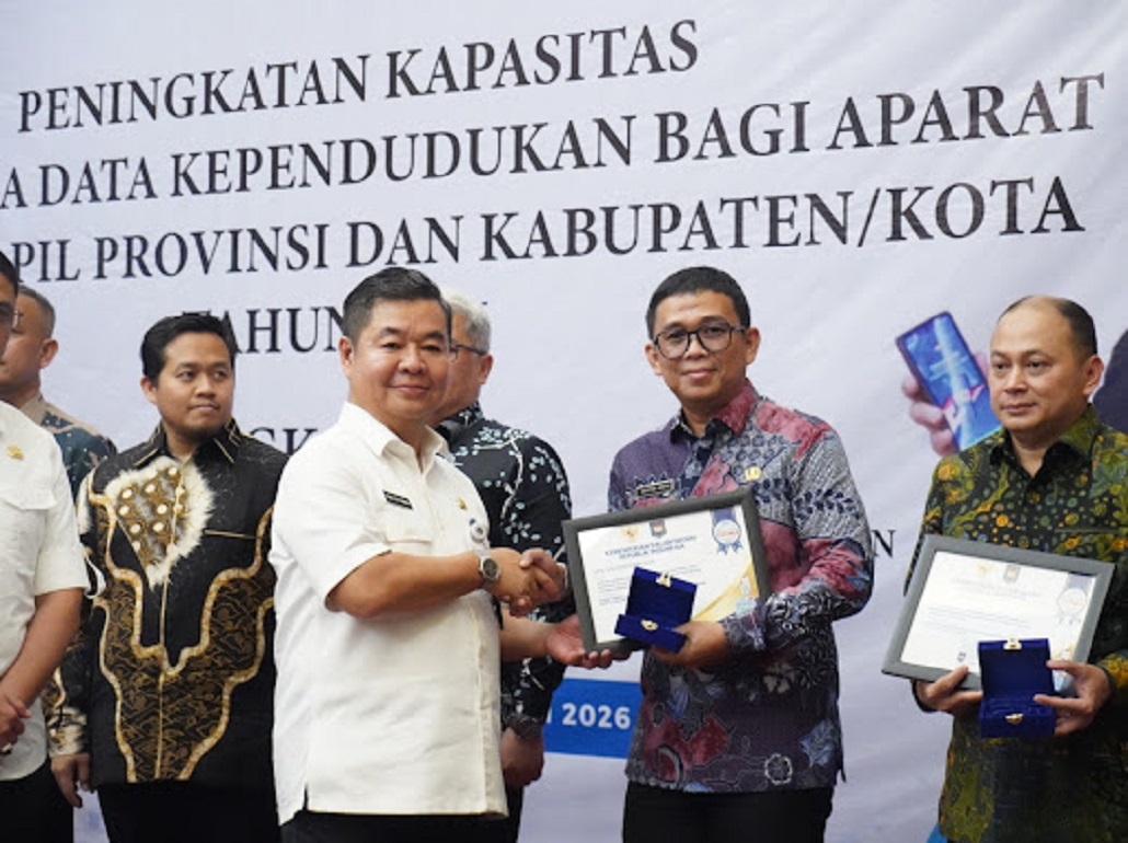 Dukcapil Jakarta Raih Capaian Perekaman KTP Elektronik Tertinggi secara Nasional