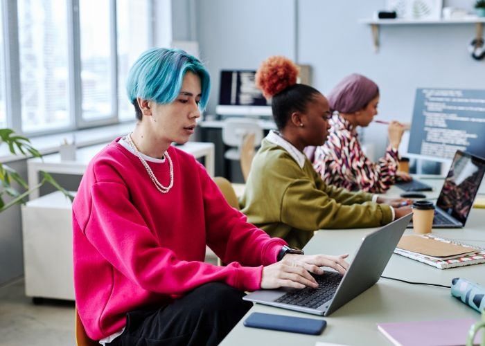 Kenapa Banyak Gen Z Dipecat? Ternyata Ini yang Dicari Perusahaan