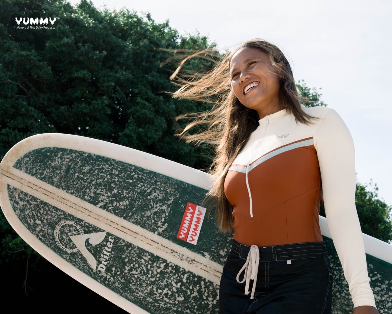 Dukung Dhea Natasya ke World Surf League, YUMMY Dairy Rayakan Wellness Culture dan Women Empowerment dari Bali