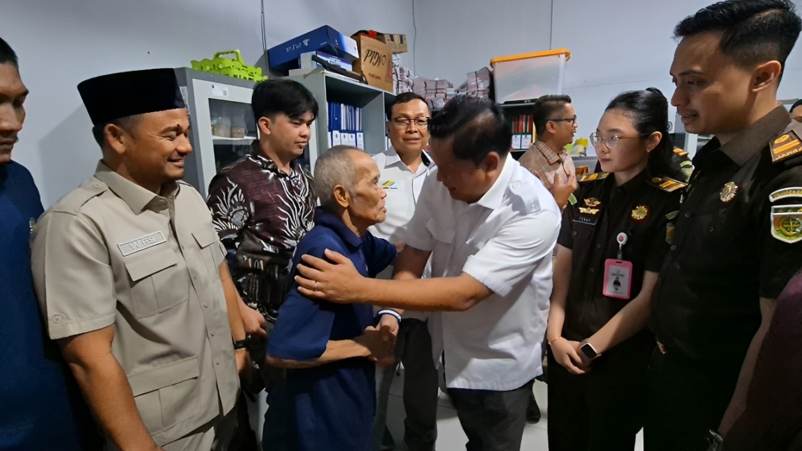 Kasus Kakek Mujiran Berakhir Damai, PTPN Tempuh Restorative Justice