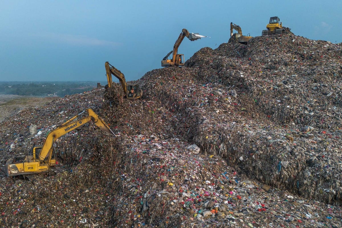 Pemprov Jakarta Mulai Tinggalkan Open Dumping di Bantargebang, Controlled Landfill Berlaku 1 Agustus