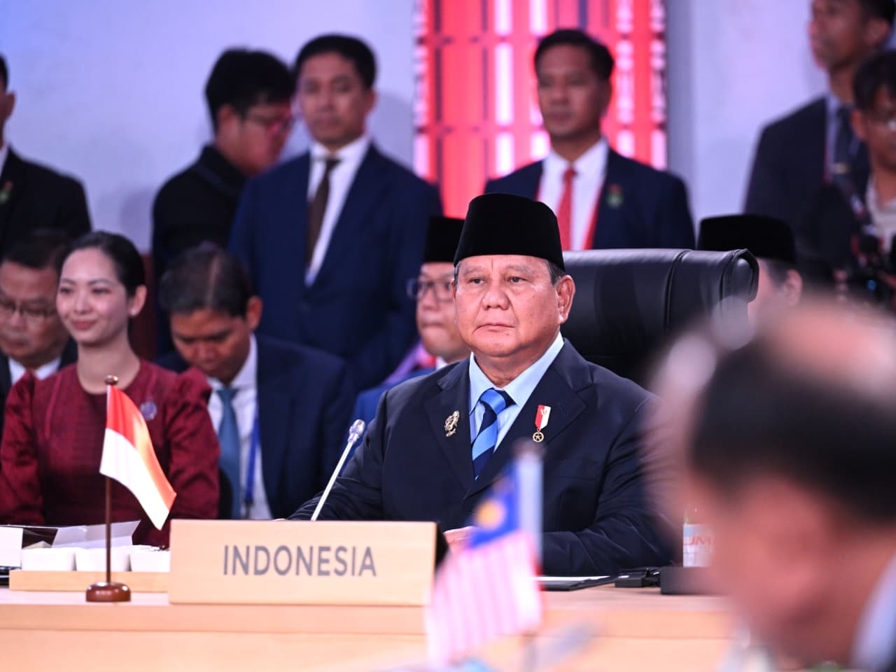 Seskab Teddy: Diplomasi Prabowo Hasilkan Investasi Rp2.430 Triliun, Bukan Hanya Seremonial