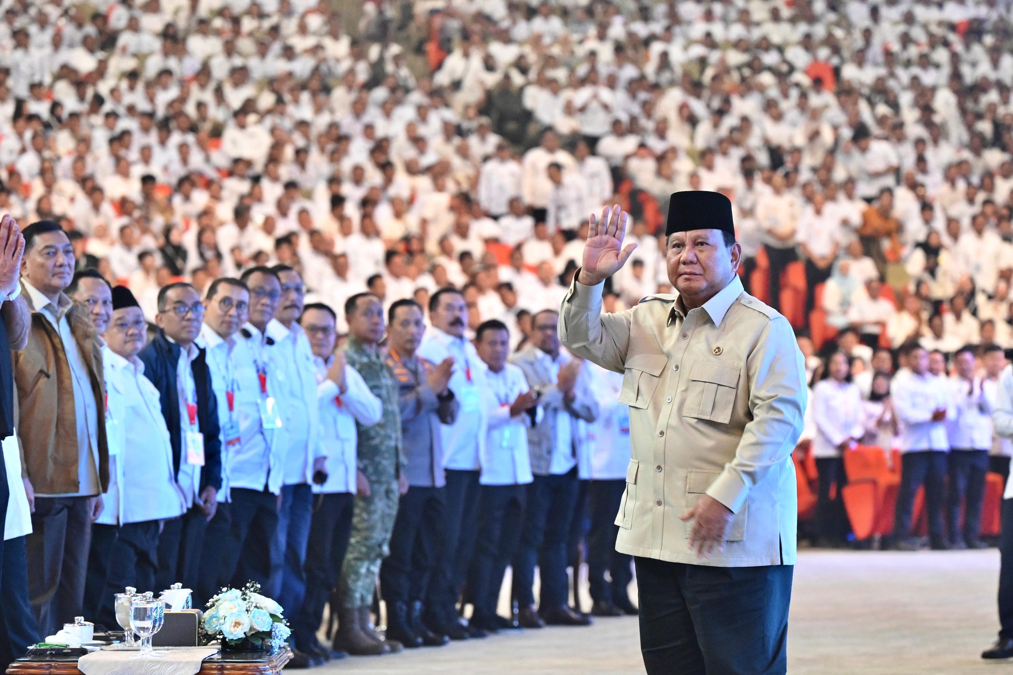 Prabowo Apresiasi Petugas SPPG di Pelosok: Terima Kasih atas Dedikasi dan Kesetiaan Kalian
