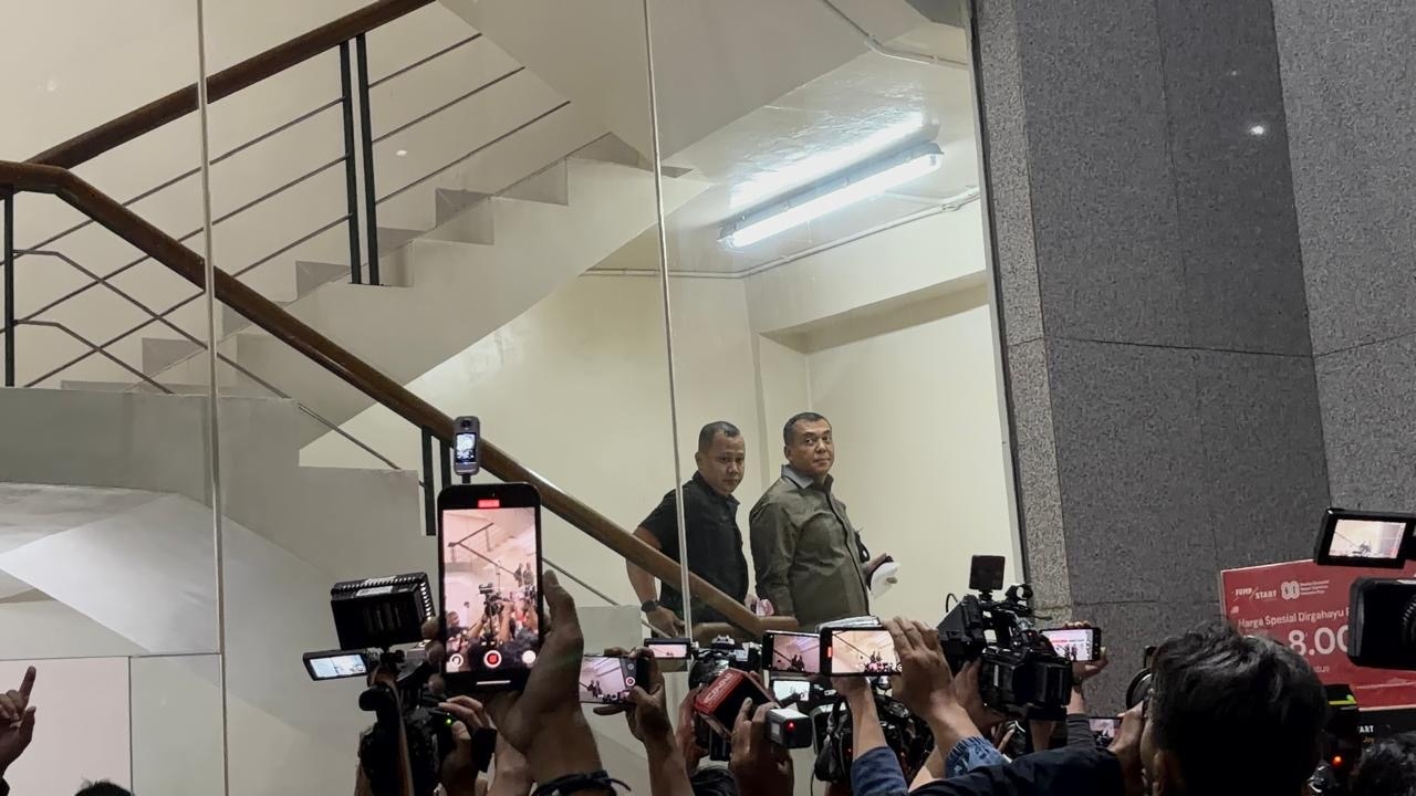 Sempat Diburu KPK, Wamen Imipas Silmy Karim Serahkan Diri