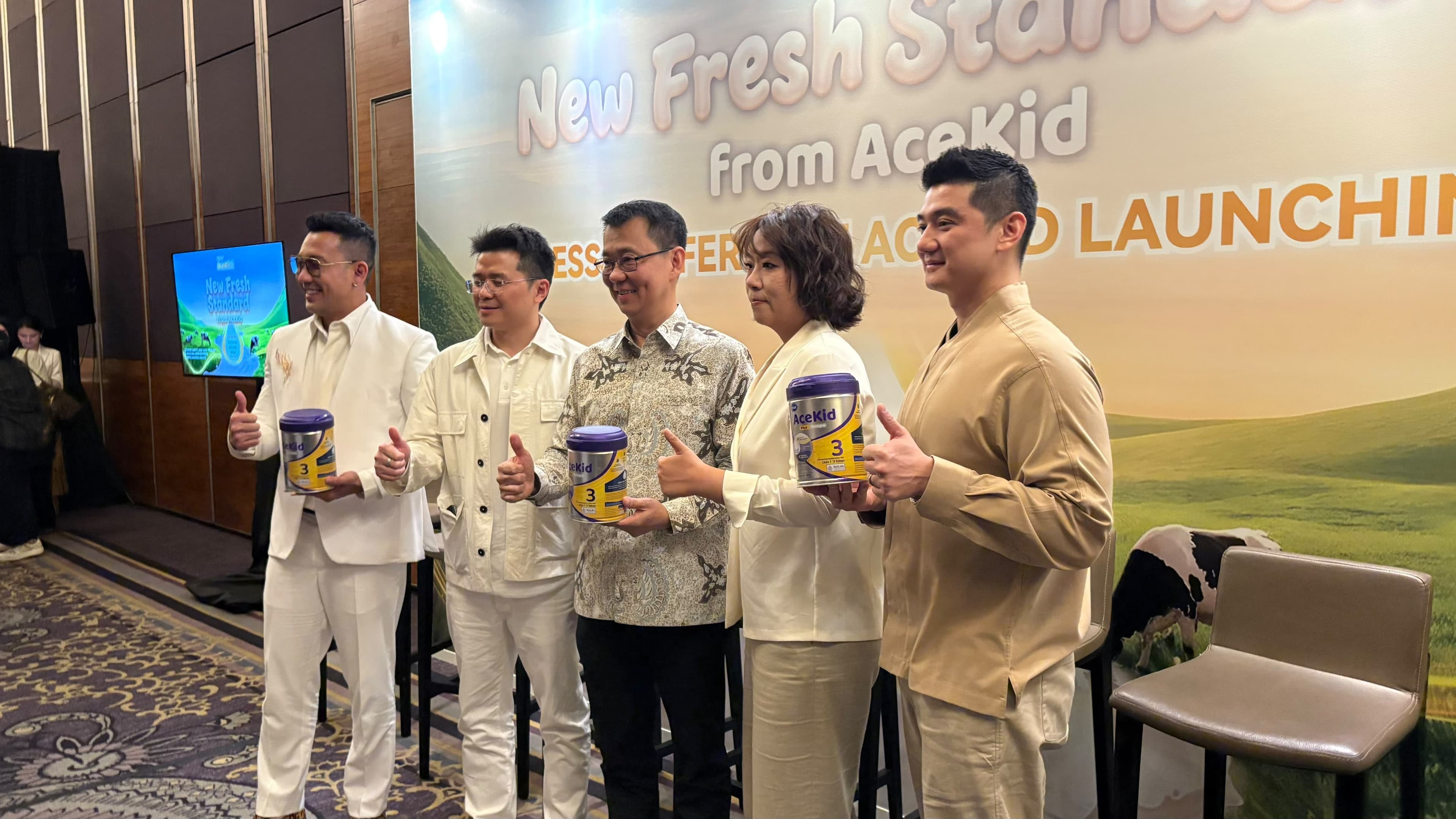 Jadi Brand Ambassador AceKid, Denny Sumargo dan Chef Arnold Suarakan Peran Ayah dalam Modern Parenting