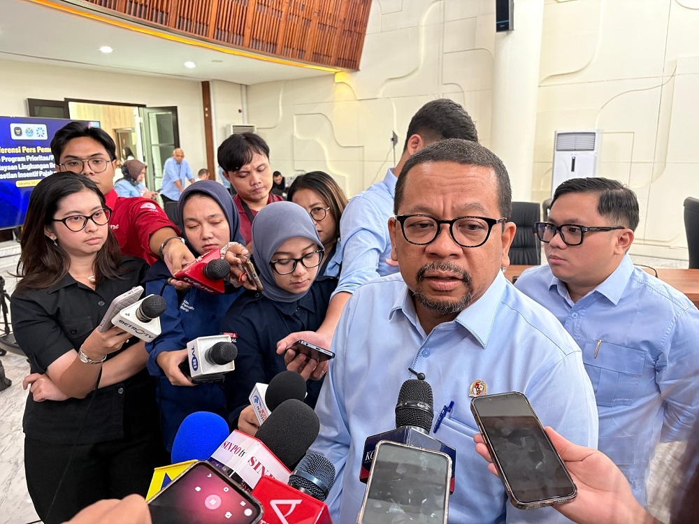 Bakom Tegaskan Program MBG Tetap Jalan: Hanya Pembangunan SPPG Baru yang Ditunda