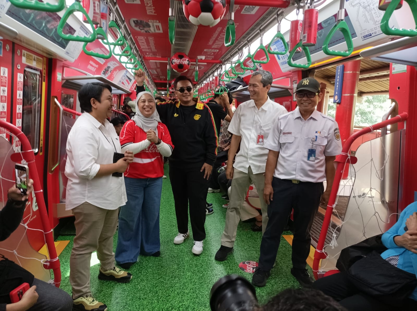 Coca-Cola Indonesia Rayakan FIFA World Cup 2026 Lewat Kaleng Edisi Khusus dan Nobar di 15 Kota