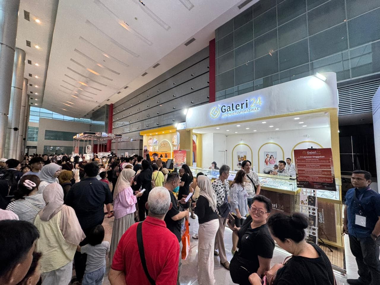 Diskon Ambyar HUT Jakarta Sukses Besar, Booth Galeri 24 di JFK 2026 Diserbu Ratusan Pengunjung