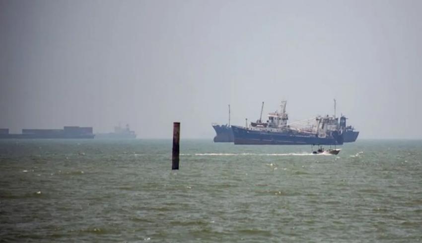 Kapal Niaga Mulai Hindari Jalur Amerika Serikat di Selat Hormuz