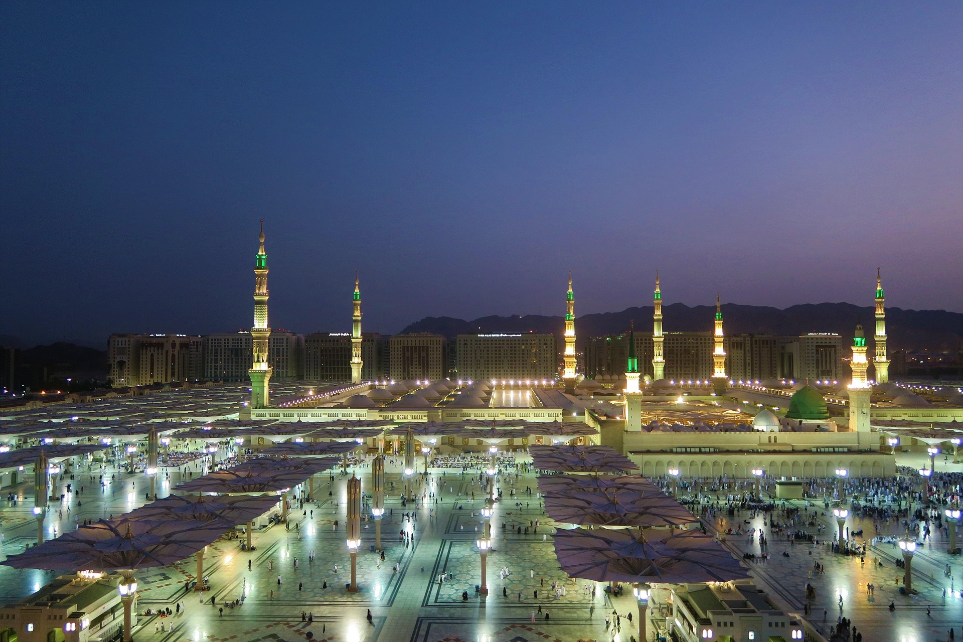 Strategi Dakwah Nabi Muhammad SAW di Madinah dalam Membangun Masyarakat Islam