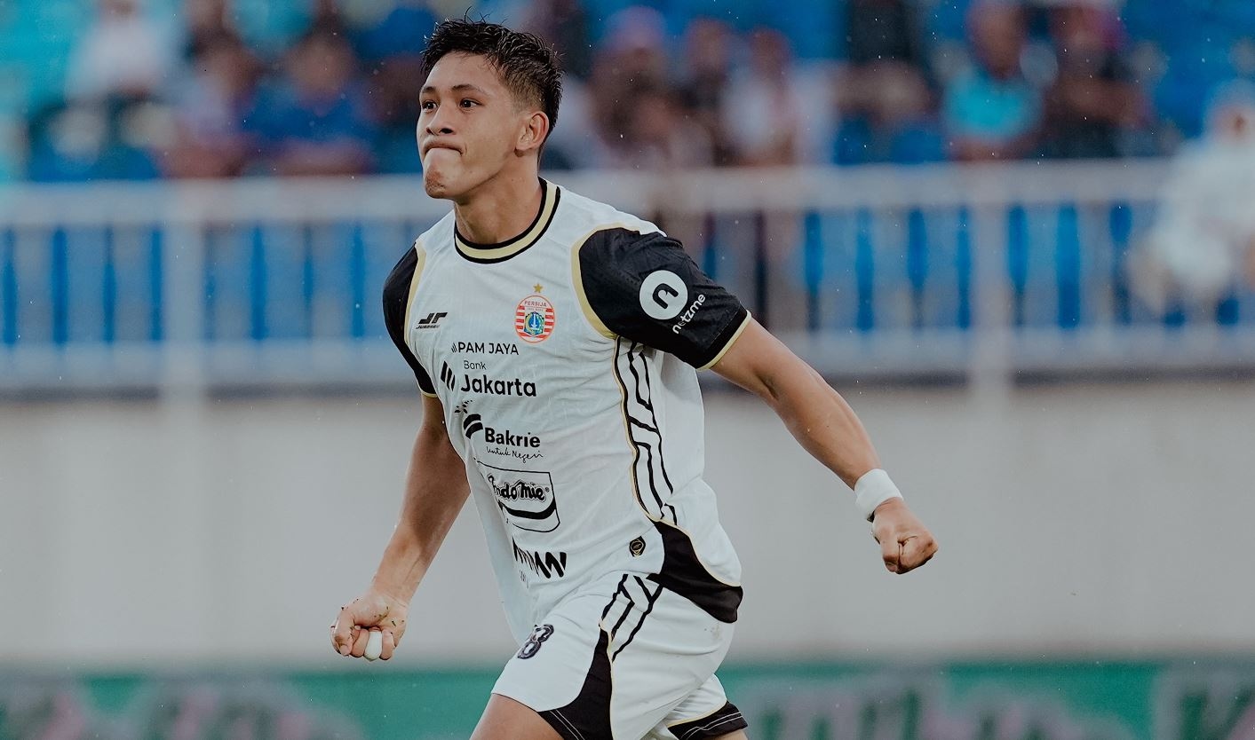 Dianggap Sukses Musim Lalu, Eksel Runtukahu Bertahan di Persija Jakarta