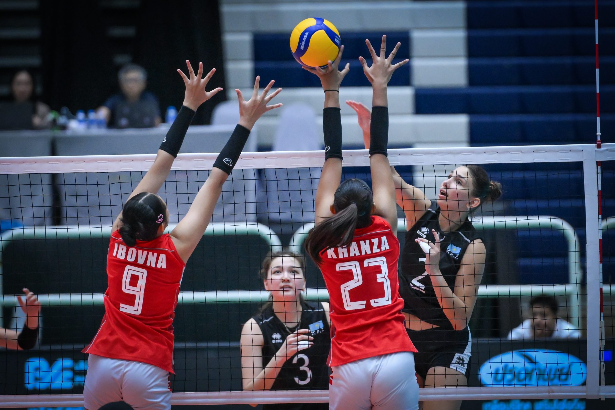 AVC Cup U-18: Kalah Dramatis dari Kazakhstan, Timnas Voli Putri Indonesia Bidik Posisi 7