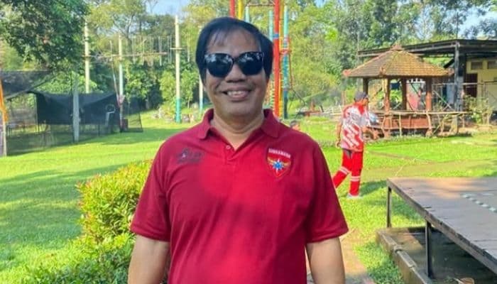 Pecah Tangis Abdel Achrian Lepas Kepergian Temon dari Luar Negeri, Janji Bakal Jagain Keluarga Almarhum