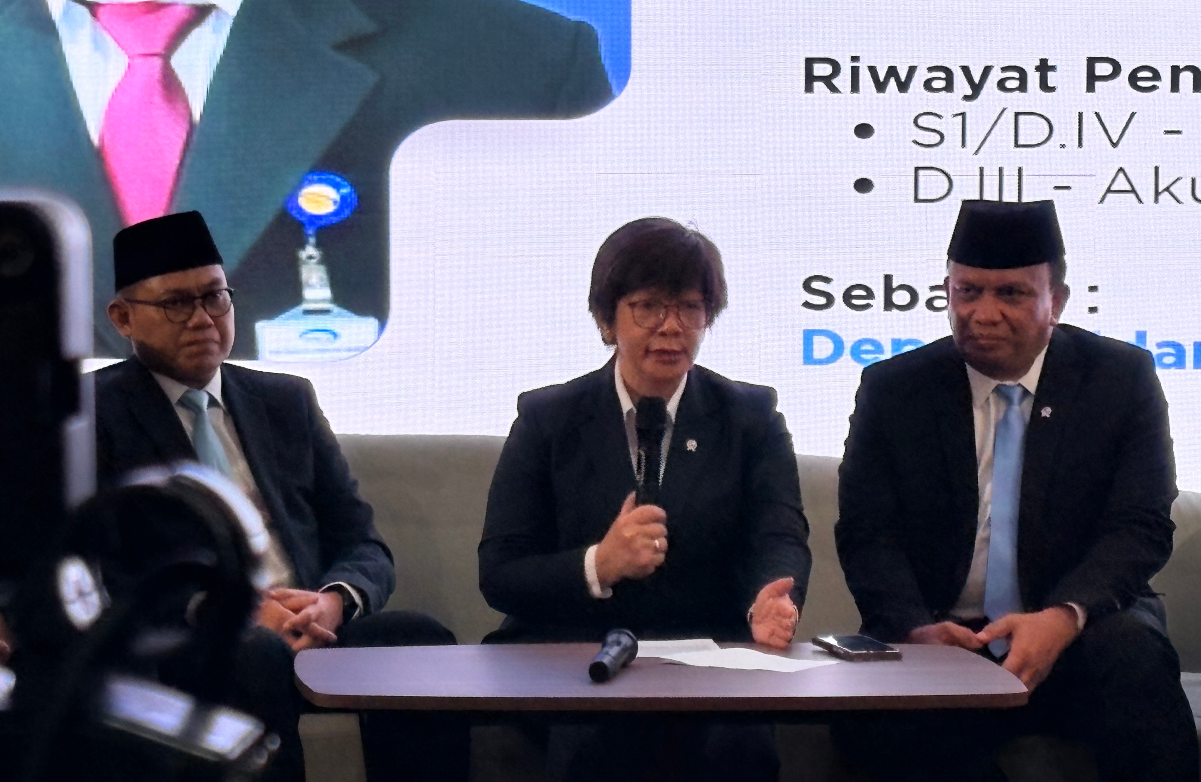 BGN Pangkas Anggaran MBG 2026 dari Rp268 Triliun Jadi Rp229 Triliun