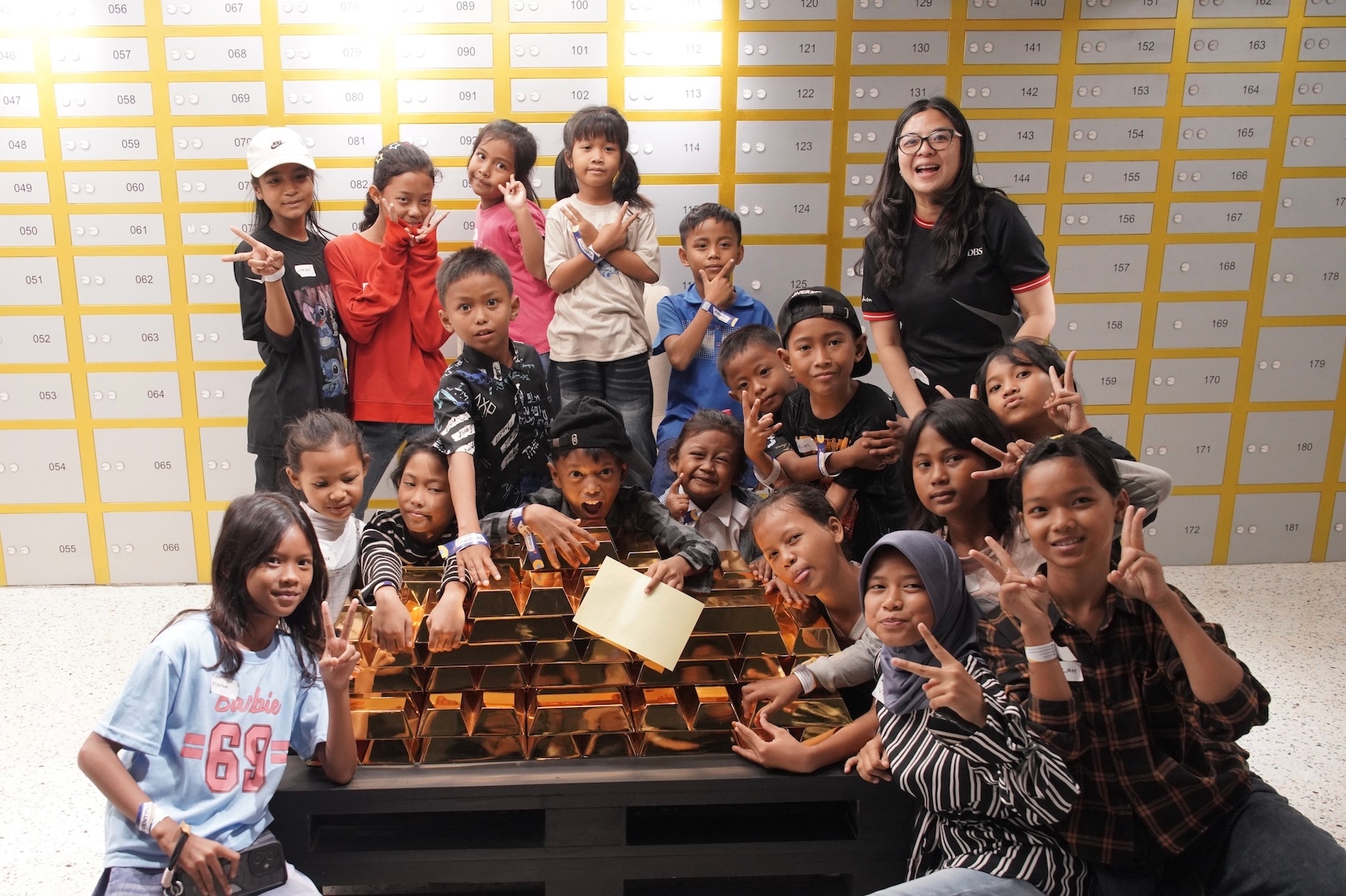 Exploration Day DBS Buka Jendela Dunia bagi 80 Anak dari Komunitas Pemulung