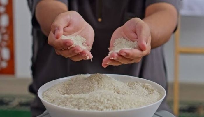 Harga Beras di Alor Tembus Rp30.000, Amran Perintahkan Bulog Turunkan Harga
