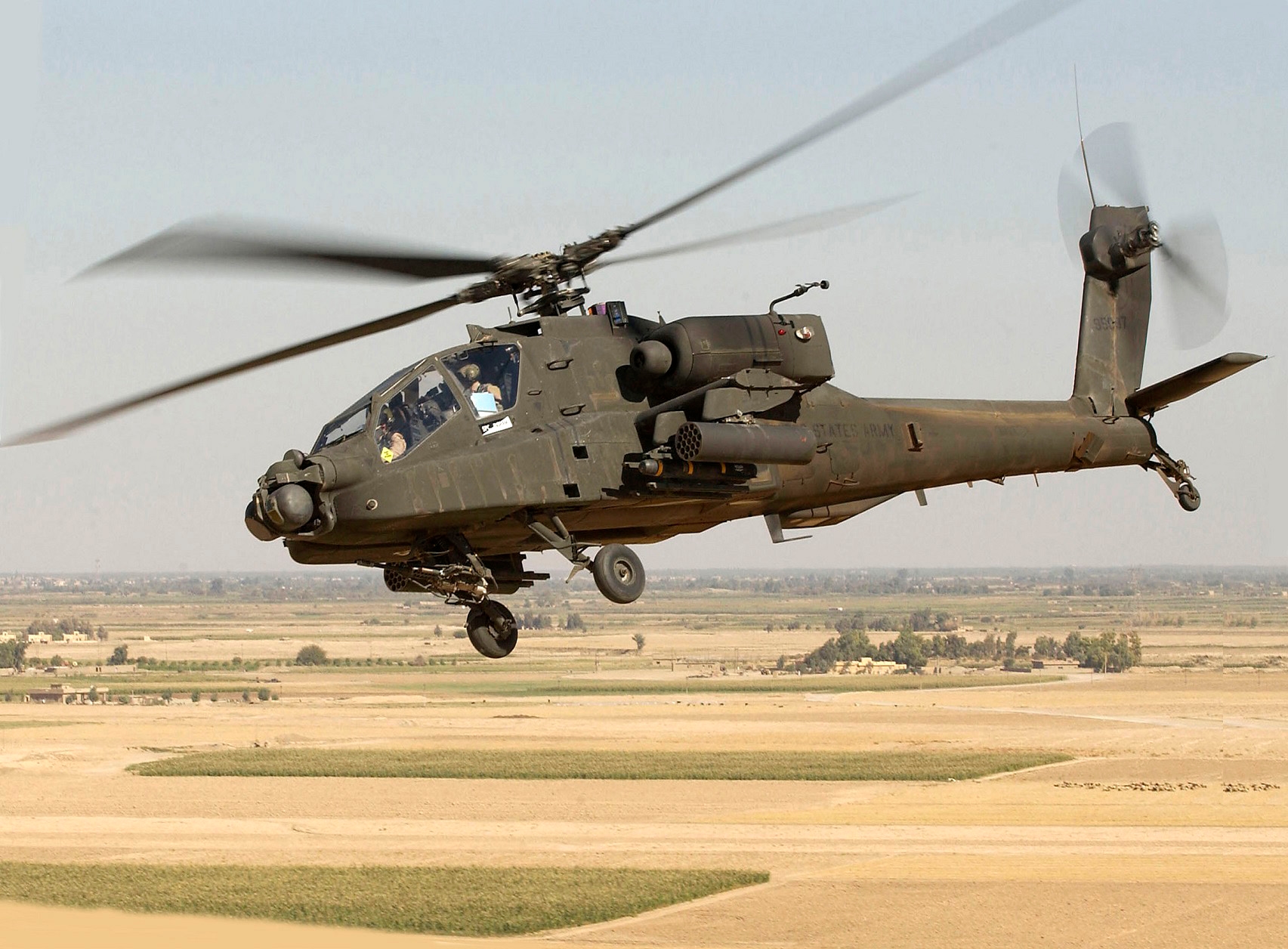 Dua Tentara AS Tewas, Helikopter Apache Fort Hood Jatuh di Texas hingga Picu Kebakaran