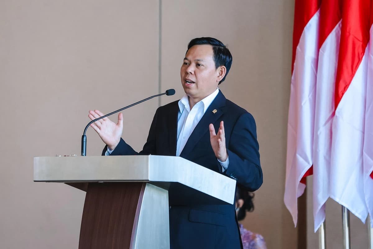 Investasi Jangan Hanya Untungkan Investor Tapi Juga Sejahterakan Daerah