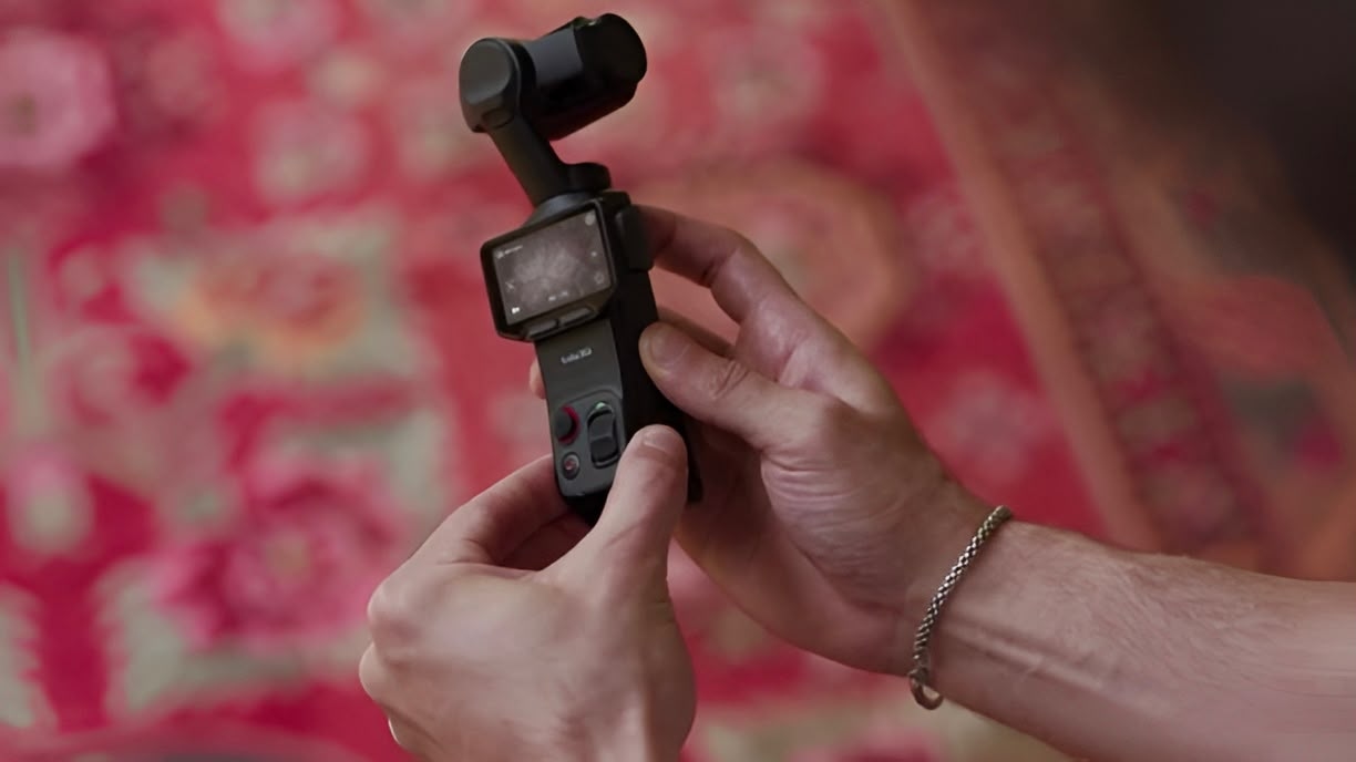 Insta360 Luna Pro Meluncur, Kameranya Bisa Ikuti Gerakan Kepala