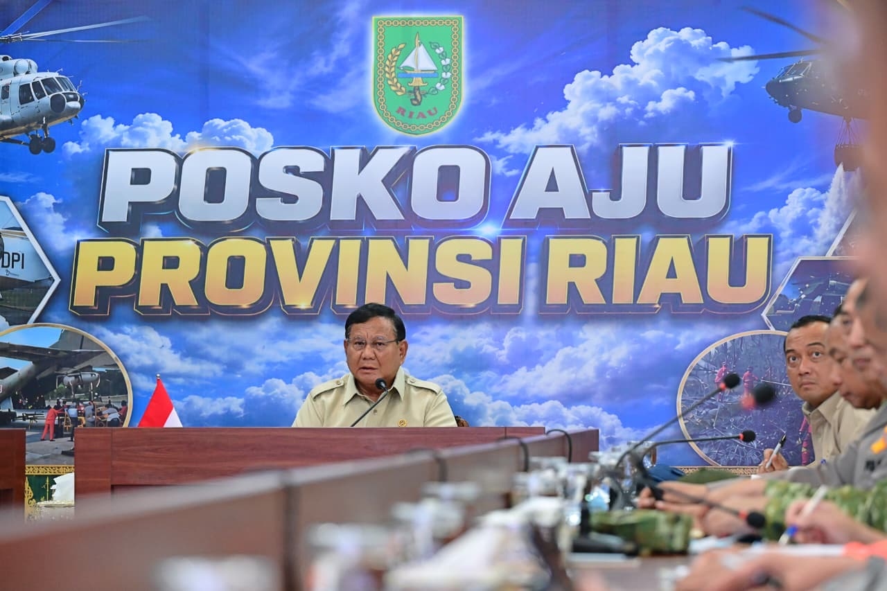 Tinjau Penanganan Karhutla di Riau, Presiden Prabowo Dorong Pembentukan Sistem Pencegahan Permanen