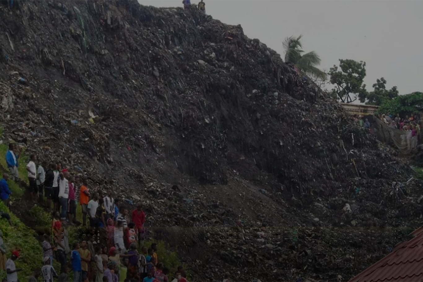 Tumpukan Sampah Longsor di Guinea Tewaskan 30 Orang, Lima Anak Satu Keluarga Jadi Korban
