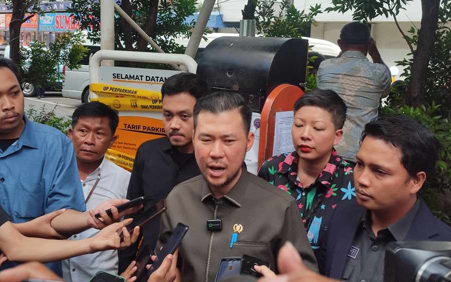 Setop Pungli, Pansus DPRD DKI Usul Juru Parkir Minimarket Dilegalkan