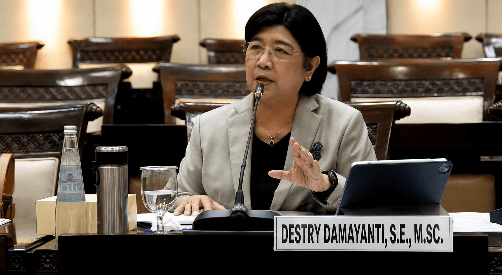 Destry: Naikkan BI Rate Bukan Satu-satunya Cara Stabilkan Rupiah